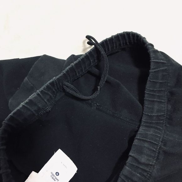 Two Heart Maternity Pleated Black Skirt Small - Picture 5 of 7